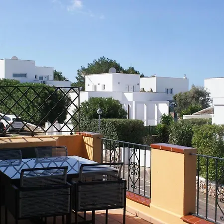 Petit Paradis Apartment